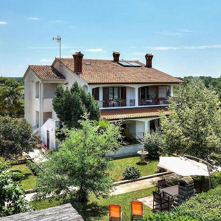 Amazing Apartment In Porec With Wifi Экстерьер фото