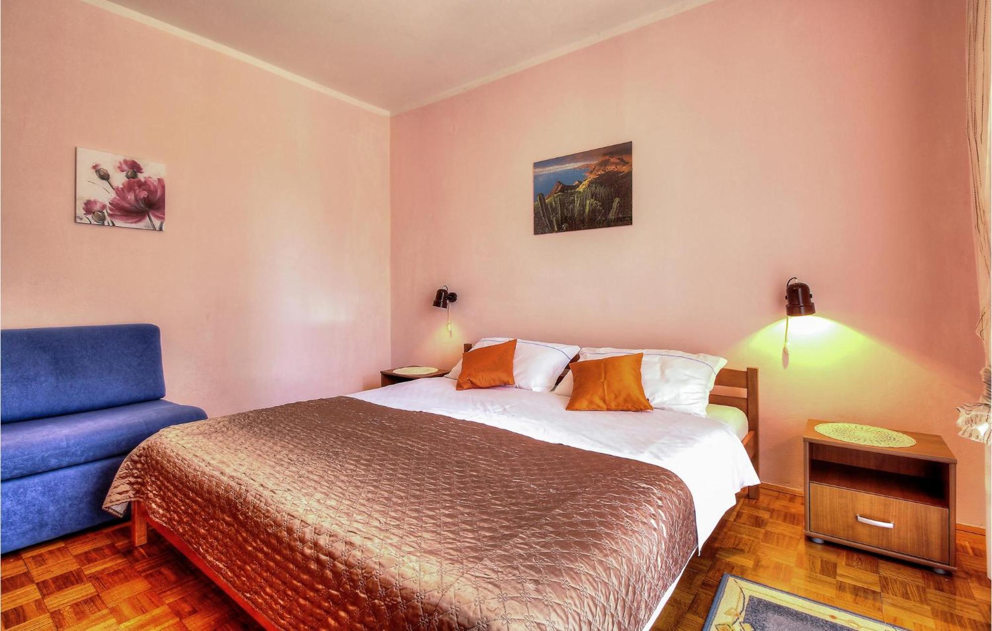 Amazing Apartment In Porec With Wifi Экстерьер фото